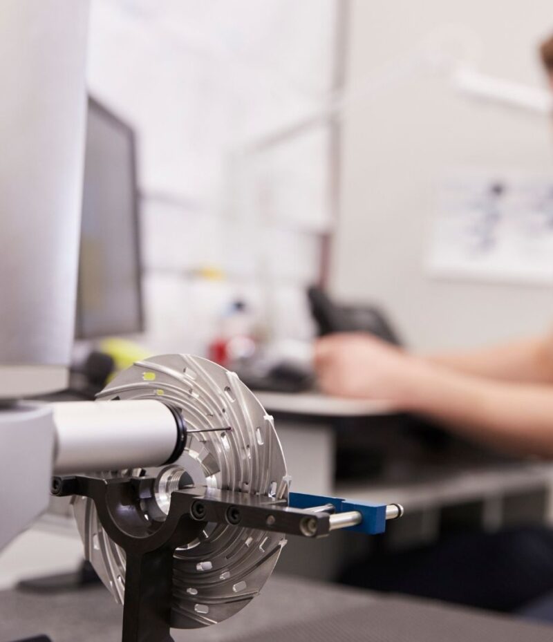 CNC parça ölçümü CMM ile hassas kalite kontrol